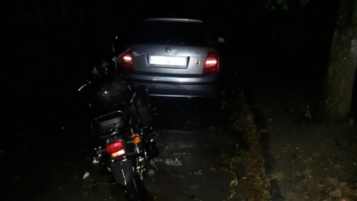 ACCIDENT GRAV la Ocnița, provocat de un motociclist fără permis de conducere (FOTO)