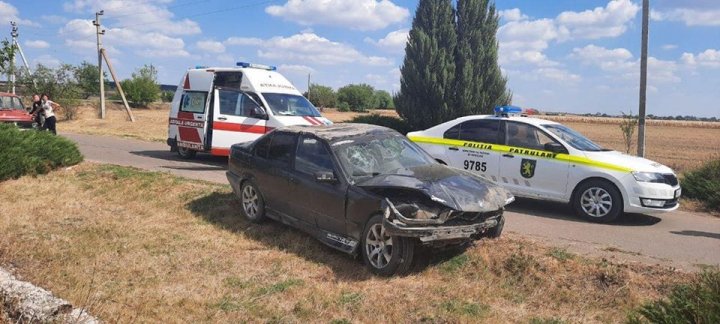 WEEKEND NEGRU pe drumurile din țară: Șase morți și 32 de răniți, în urma a 27 de accidente grave (IMAGINI DE GROAZĂ)