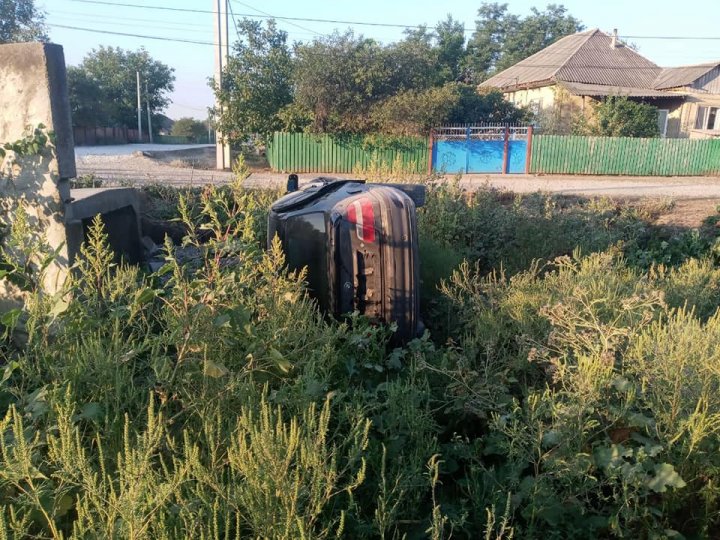 WEEKEND NEGRU pe drumurile din țară: Șase morți și 32 de răniți, în urma a 27 de accidente grave (IMAGINI DE GROAZĂ)