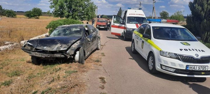 WEEKEND NEGRU pe drumurile din țară: Șase morți și 32 de răniți, în urma a 27 de accidente grave (IMAGINI DE GROAZĂ)