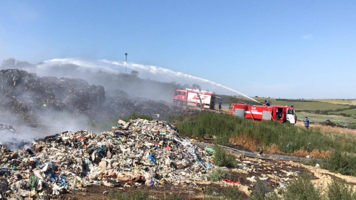 Se clatină fotoliul şefului de la Autosalubritate. Edilul capitalei a cerut demisia acestuia