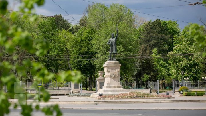 19 august – Ziua Internațională a Fotografiei. Fotografiile realizate de Publika.MD în 2020