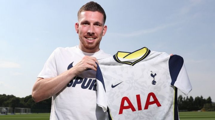 Spurs și-au luat mijlocaș. Pierre-Emile Höjbjerg a semnat un contract pe 5 ani