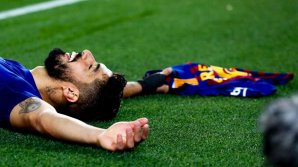 Atletico Madrid l-a prezentat pe atacantul Luis Suarez, care recent a plecat de la FC Barcelona