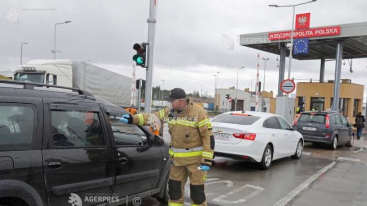 Frontiera dintre Belarus şi Polonia rămâne deschisă vineri, în pofida declaraţiei preşedintelui belarus privind închiderea ei