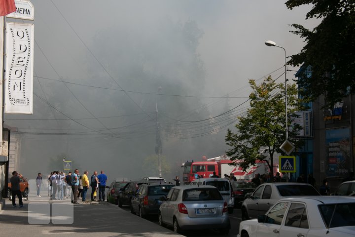 Un secol şi jumătate de istorie, făcut SCRUM! Publika TV vă îndeamnă să donaţi pentru a reînvia Filarmonica Națională