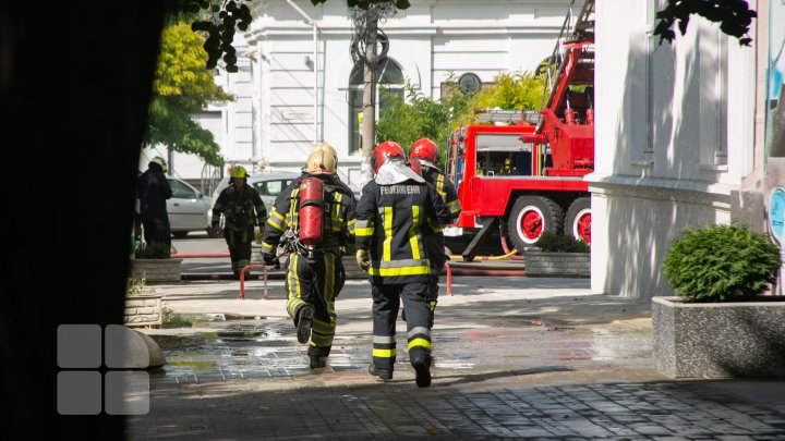 Un secol şi jumătate de istorie, făcut SCRUM! Publika TV vă îndeamnă să donaţi pentru a reînvia Filarmonica Națională