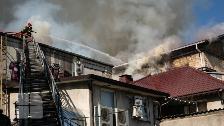 Un secol şi jumătate de istorie, făcut SCRUM! Publika TV vă îndeamnă să donaţi pentru a reînvia Filarmonica Națională