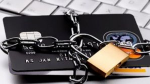 Noi escrocherii cu carduri bancare! De această dată, infractorii se dau drept vânzători de vaccinuri anti-COVID