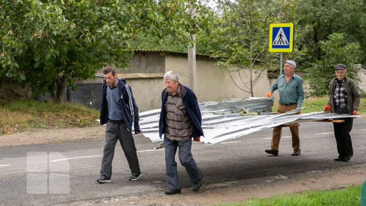 DEZASTRU în comuna Boşcana, după ploaie. Pagubele se ridică la aproximativ jumătate de milion de lei (FOTO)