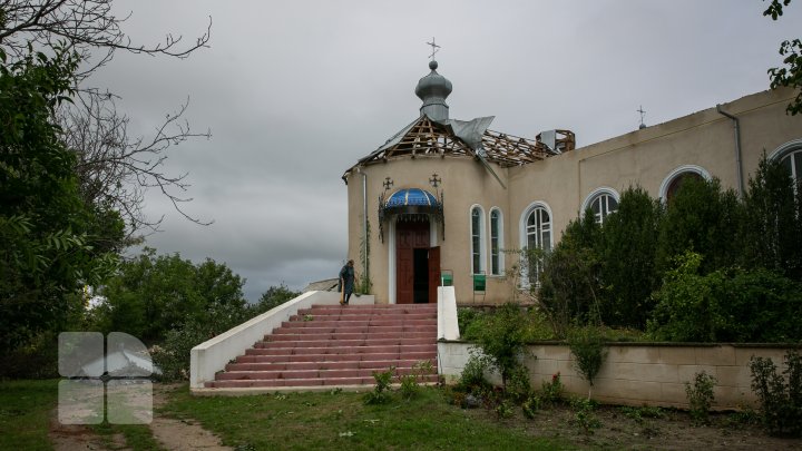 DEZASTRU în comuna Boşcana, după ploaie. Pagubele se ridică la aproximativ jumătate de milion de lei (FOTO)