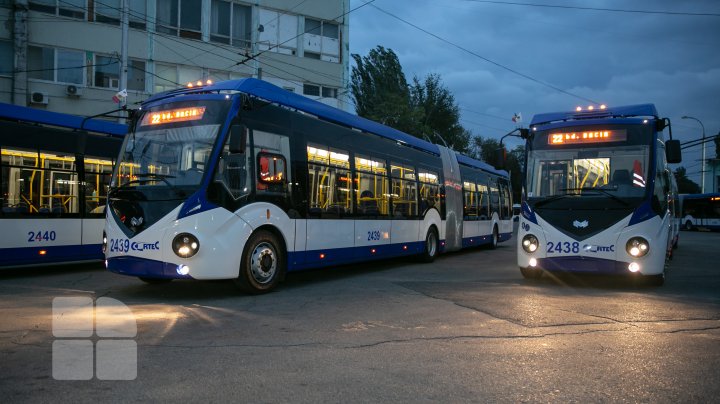 De Hramul orașului Chișinău vor fi lansate pe rute 5 troleibuze articulate noi