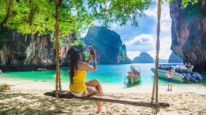 Thailanda ar putea deveni o destinaţie turistică mai scumpă pentru străini