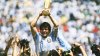 Cine a fost Diego Maradona. Povestea de viață a legendarului fotbalist