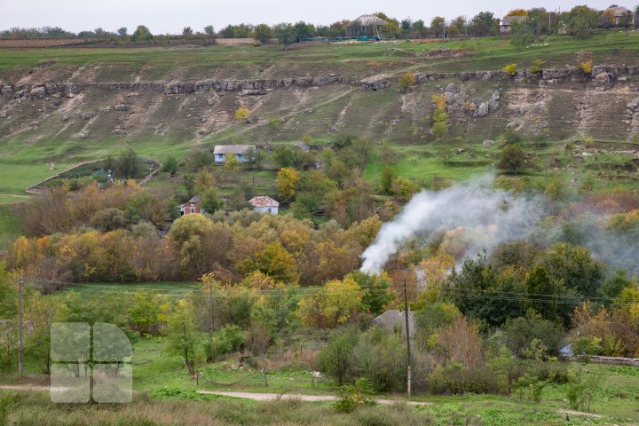 Viziunea peisajistică și mostre de arhitectură vernaculară s. Rogojeni (FOTOREPORT)