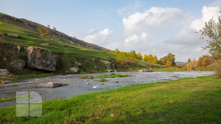 Viziunea peisajistică și mostre de arhitectură vernaculară s. Rogojeni (FOTOREPORT)