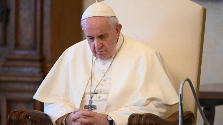 Papa Francisc îndeamnă la „mai multă sobrietate, atenţie discretă şi respectuoasă faţă de vecinii lor aflaţi în dificultate”