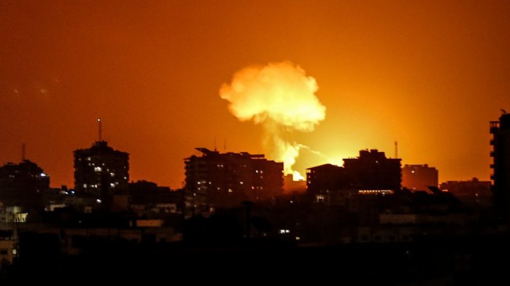 Zeci de militanţi proiranieni, ucişi în raiduri aeriene din Siria atribuite Israelului