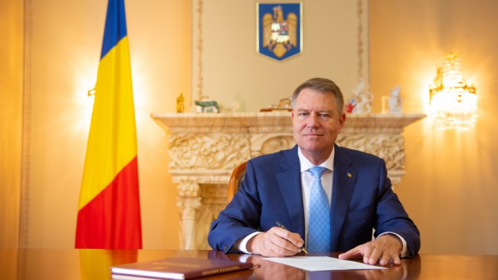 Klaus Iohannis a semnat decretul. Cine este prim-ministru interimar al României