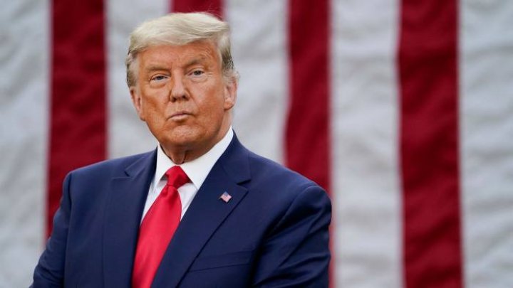 Trump dă guvernul SUA în judecată pentru a împiedica FBI să citească documentele confiscate din vila sa