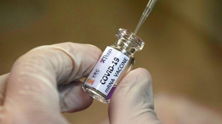 Grecia a dat start vaccinării persoanelor vârstnice împotriva infecţiei COVID-19