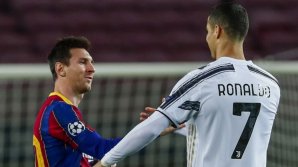 Rivalitatea dintre Leo Messi și Cristiano Ronaldo cunoaște noi dimensiuni. Cine este cel mai bine plătit fotbalist