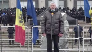 Slusari i-a cerut lui Igor Dodon să demisioneze pe data de 10 decembrie: ”Anjunge, nahren s pliaja!”