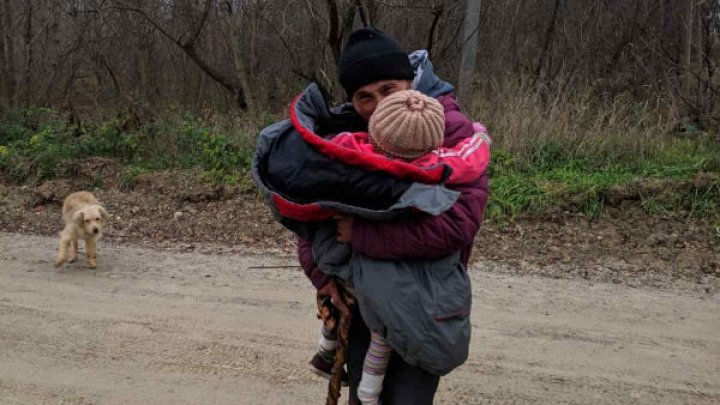 Detalii despre operațiunea de căutare a copilei din Otaci. Micuța, salvată datorită câinelui unui paznic (FOTO)