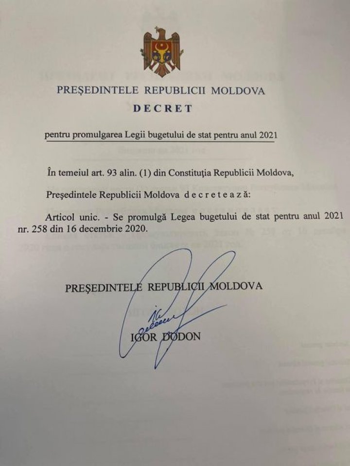 Igor Dodon a promulgat legea bugetului şi politica bugetar-fiscală pentru anul 2021