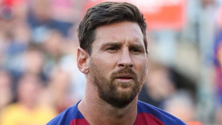 Messi, amendat pentru omagiul adus lui Maradona