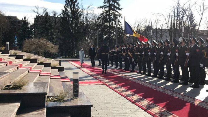 Președintele României, Klaus Iohannis, a ajuns la Chişinău