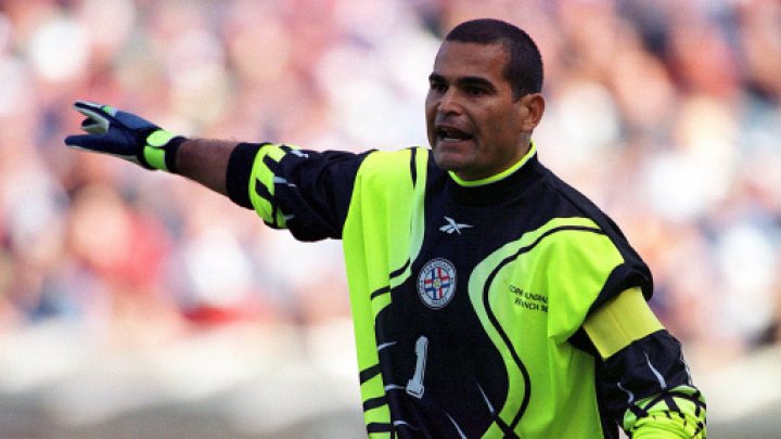 Fostul portar Jose Luis Chilavert va candida pentru funcţia de preşedinte al statului Paraguay