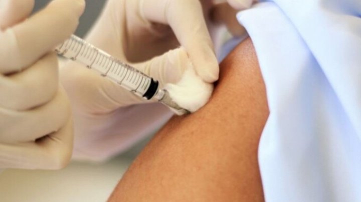 Guvernul bulgar a aprobat planul de vaccinare gratuită şi voluntară a populaţiei