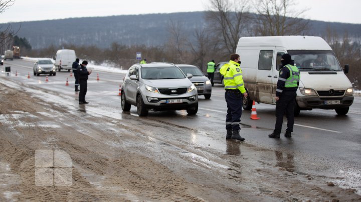 Peste 250 de şoferi au fost opriţi de inspectorii de patrulare, iar valoarea amenzilor aplicate se ridică la 40 de mii de lei (FOTO)