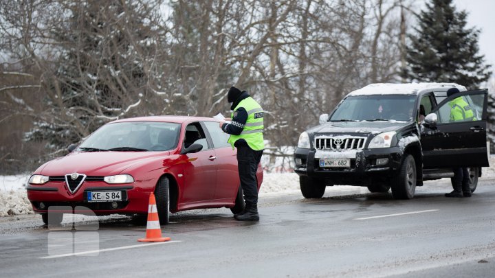 Peste 250 de şoferi au fost opriţi de inspectorii de patrulare, iar valoarea amenzilor aplicate se ridică la 40 de mii de lei (FOTO)