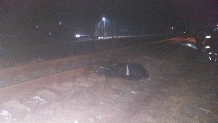 Tragedie în raionul Sîngerei. Un bărbat a fost lovit mortal de tren