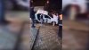 ACCIDENT CA-N FILMELE de ACŢIUNE pe o stradă din Capitală. Un taxi a ajuns pe capota unui automobil (VIDEO)