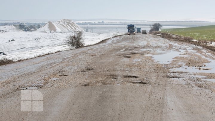 (FOTOREPORT) Un nou pod peste râul Răut leagă mai multe localități din raionul Florești