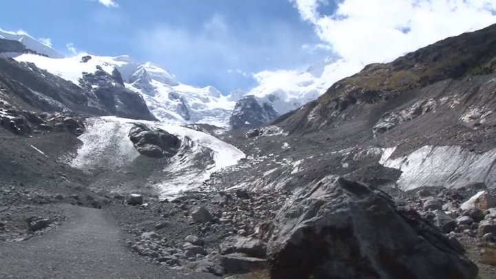 STUDIU. Topirea sezonieră a zăpezii din Alpi are loc mai devreme, pe fondul schimbărilor climatice 