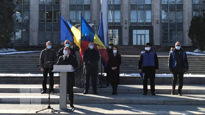 FOTOREPORT de la ceremonia oficială de predare a asistenței umanitare acordate de România