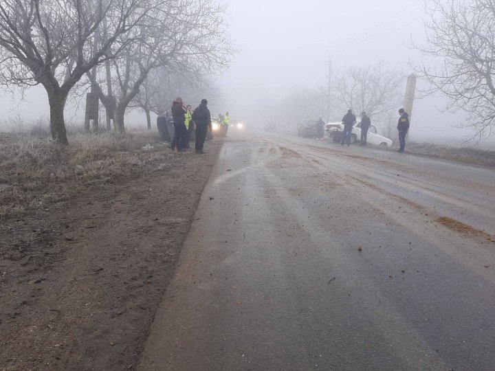 Carambol pe traseul Ungheni-Cetireni-Alexeevca. Patru automobile, implicate în accident (FOTO)