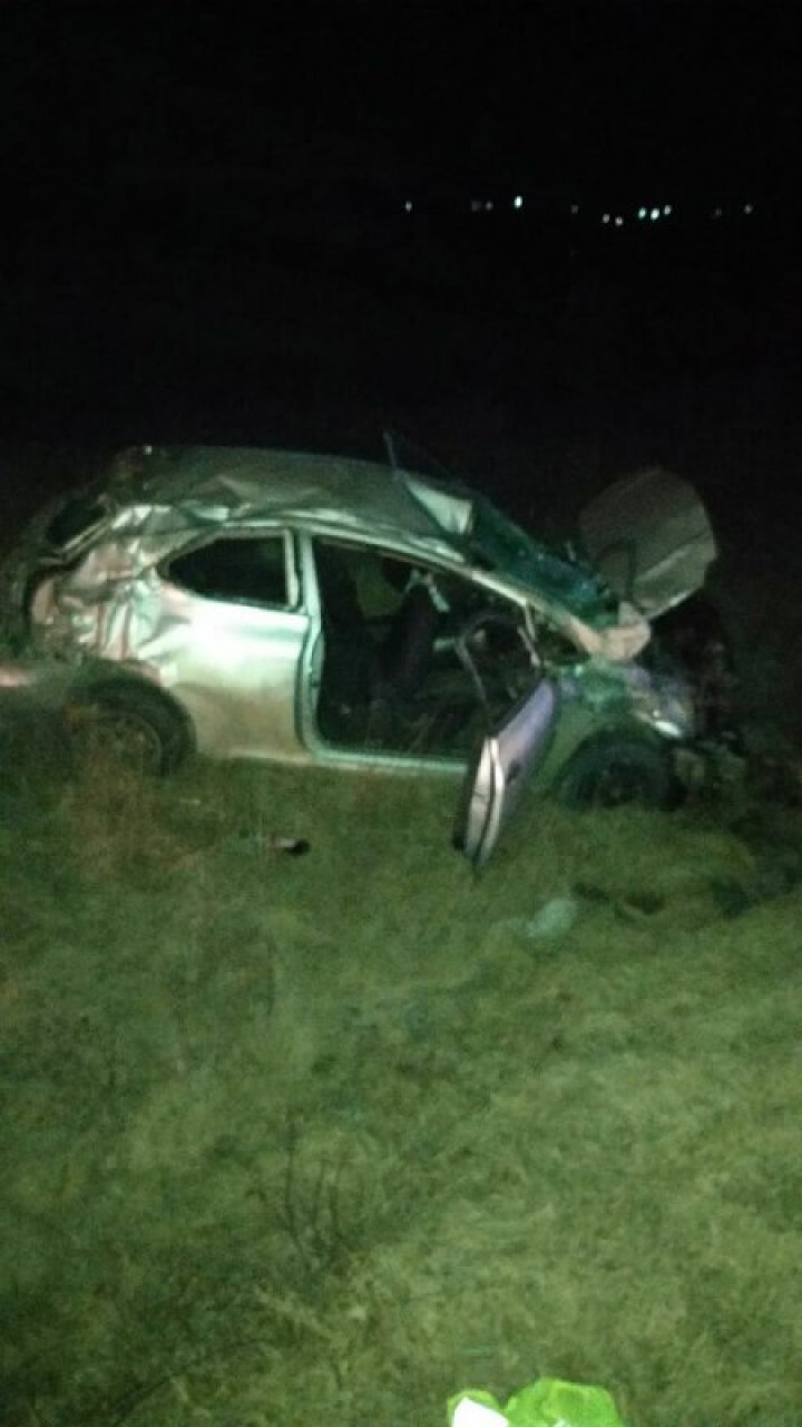 Accident grav în raionul Ialoveni. Un tânăr de 20 de ani a murit, după ce maşina în care se afla s-a răsturnat