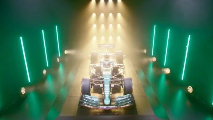 Constructorul britanic Aston Martin și-a prezentat primul său bolid de Formula 1 din ultimii 60 de ani