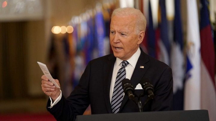 Preşedintele Joe Biden apără politica de vaccinare în America dar şi pe glob