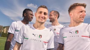 ﻿Echipa națională a Italiei și-a prezentat echipamentul pentru Campionatul European din această vară