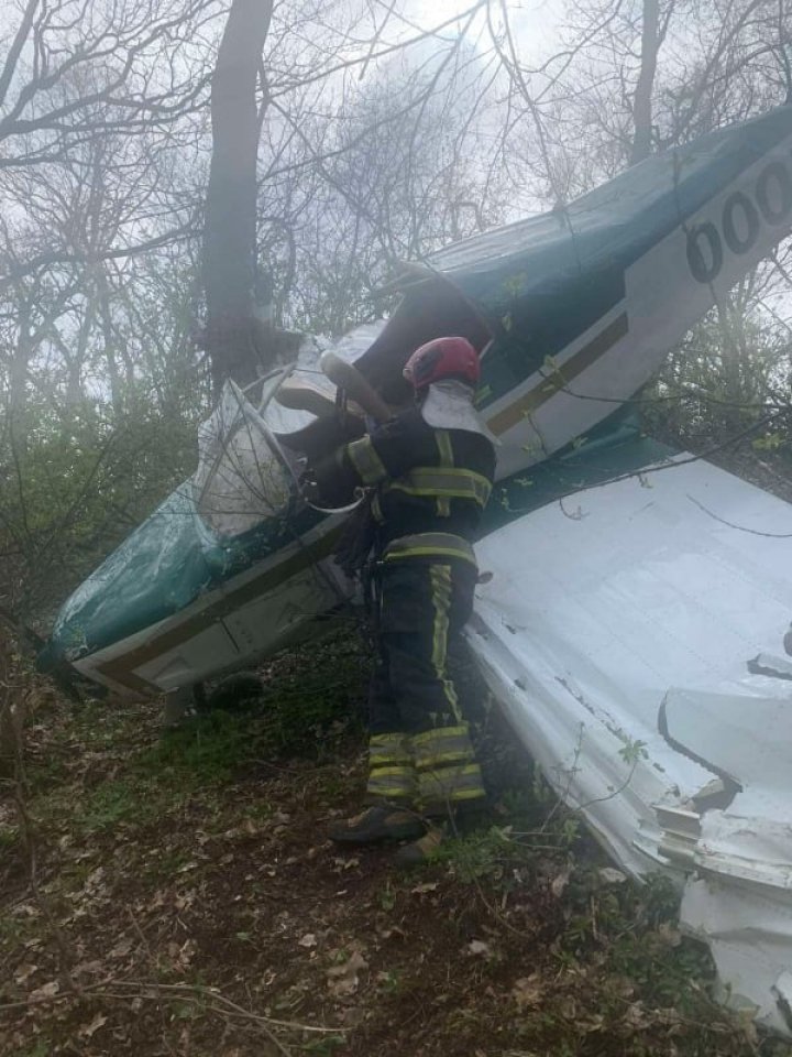 Detalii despre accidentul aviatic de la Vadul-lui-Vodă. Care este starea de sănătate a victimelor (FOTO)