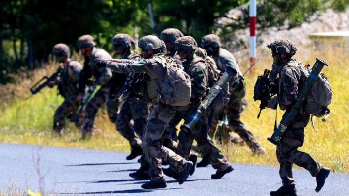 Australia îşi modernizează bazele militare şi extinde exerciţiile militare cu SUA