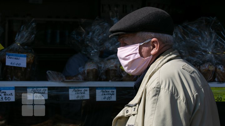 Oamenii, în goana după cumpărături pentru masa de Paşte (FOTOREPORT)