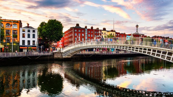 Irlanda include patru ţări europene pe lista carantinei obligatorii în hoteluri