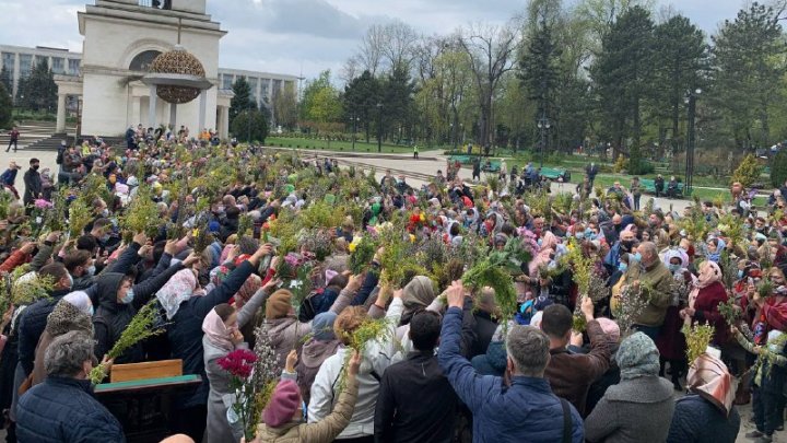 Creștinii ortodocși sărbătoresc astăzi Floriile. Ce spune tradiția